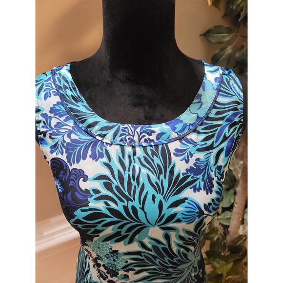 100% Polyester - Picture 3 of 9